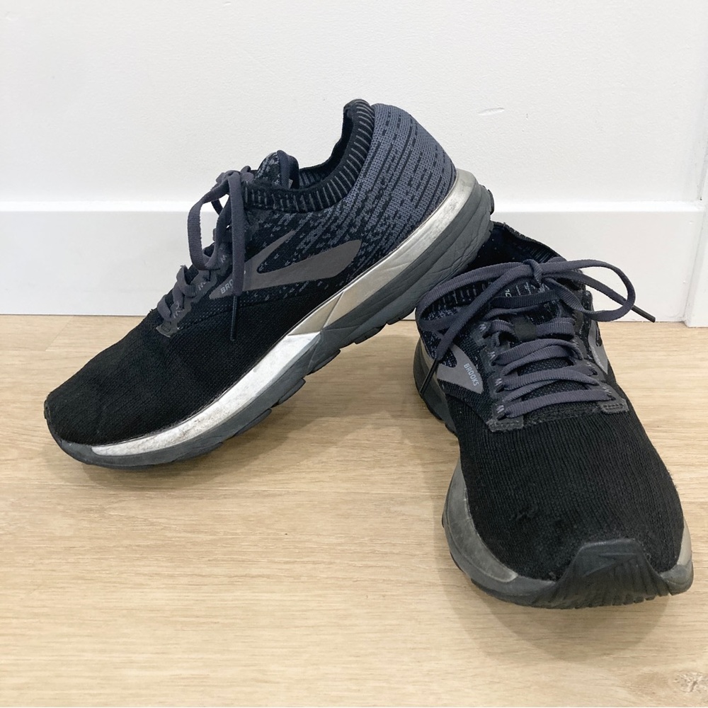 Brooks Ricochet Men Size 9.5 Black Running Shoes
